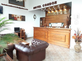  Hotel Condor  Оравица
